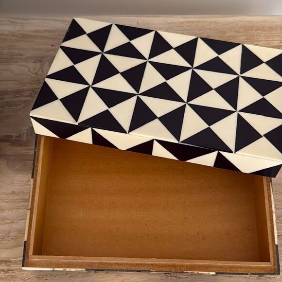 Bone Inlay Valet Box | Handmade Geometric Storage for Desk or Dresse - Picture 1 of 7